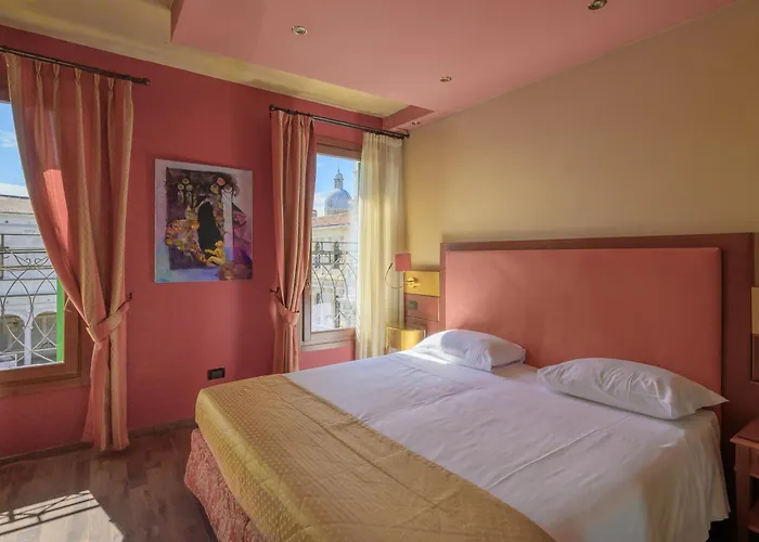 Diamantino Town House