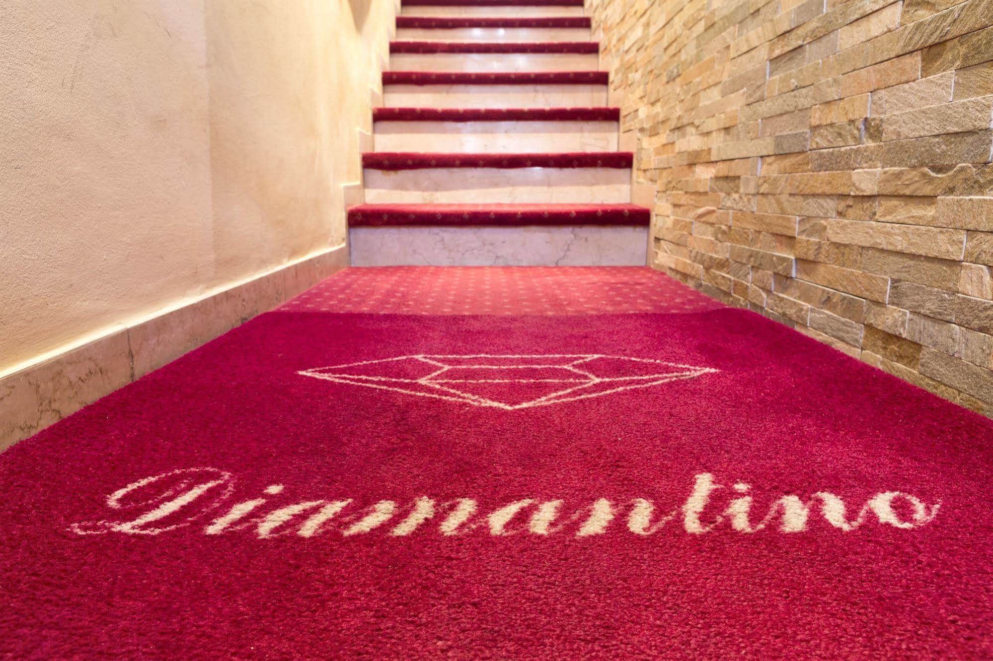 Diamantino Town House 3* Padua